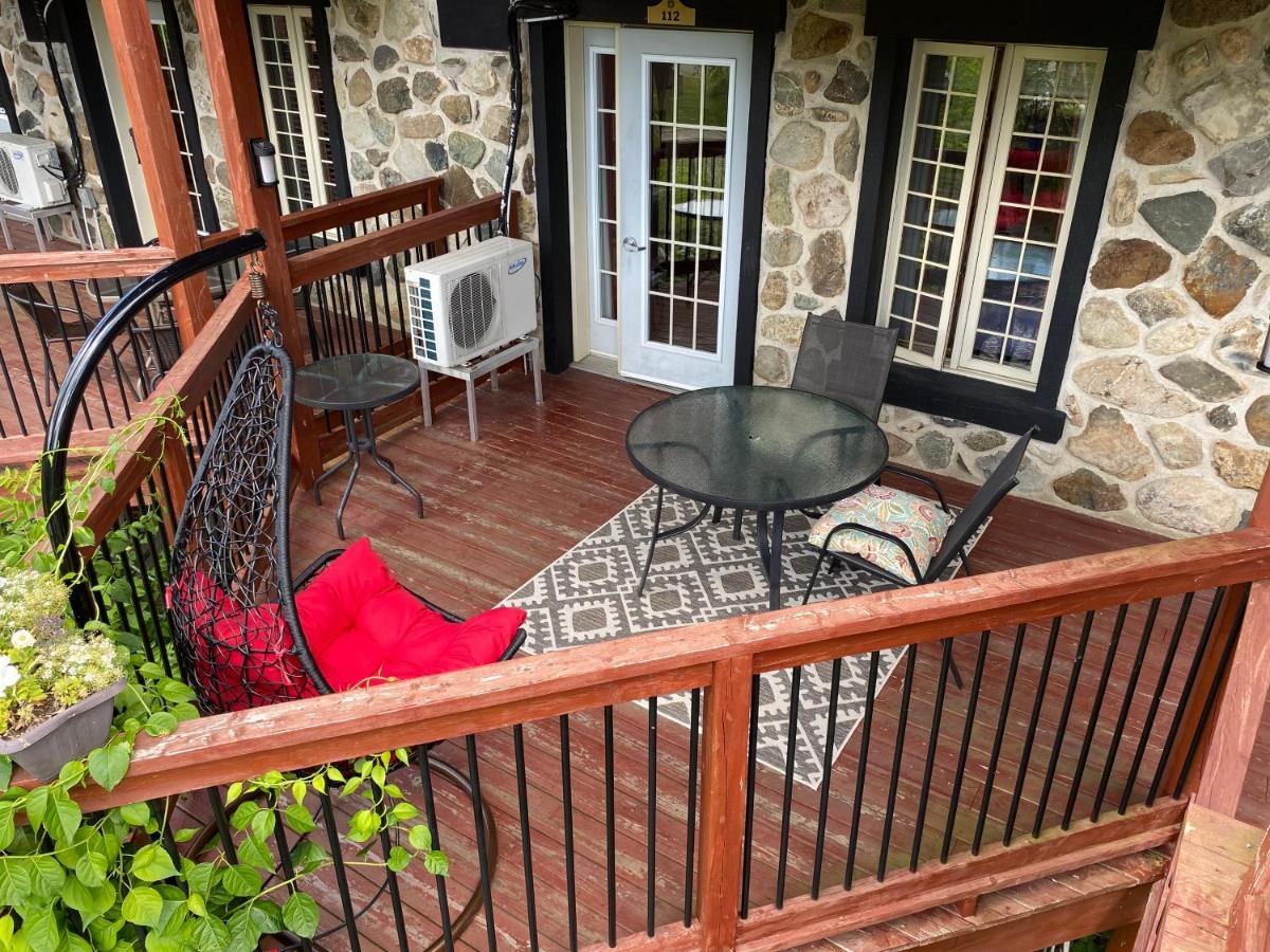 Condo Hotel Magog Orford Екстериор снимка