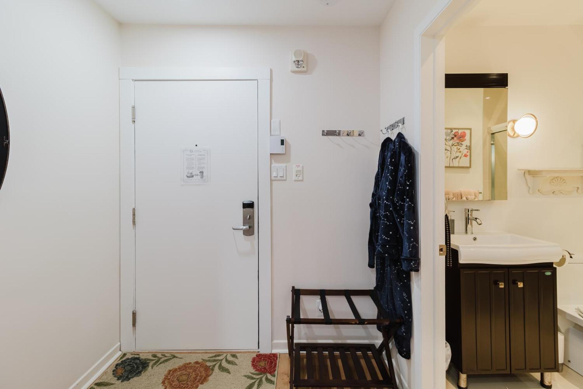 Condo Hotel Magog Orford Екстериор снимка